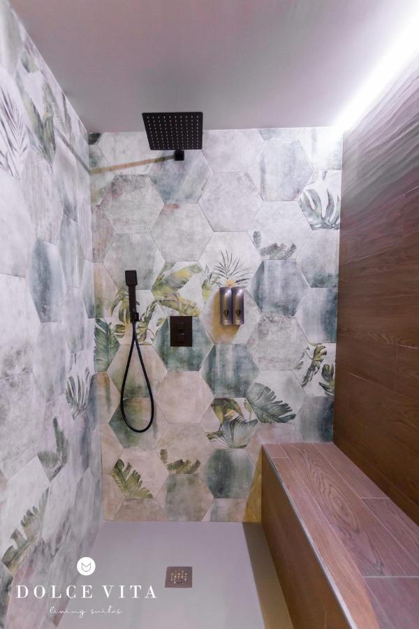 Apartamento Roma living suite en Vila real Esterno foto
