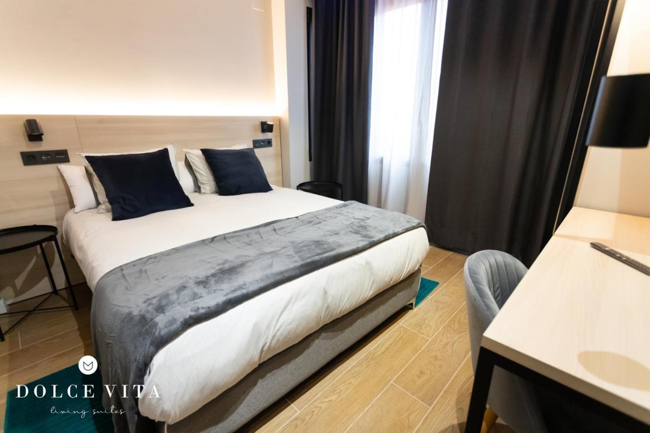Apartamento Roma living suite en Vila real Esterno foto